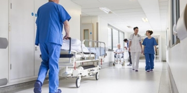 klinik-destek-elemani-nedir-ne-is-yapar-klinik-destek-elemani-hangi-bolumde-calisir-u62K44TZ.jpg