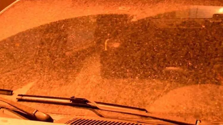 Kuzey Afrika'dan Gelen Toz Bulutları Atina'yı Etkisi Altına Aldı